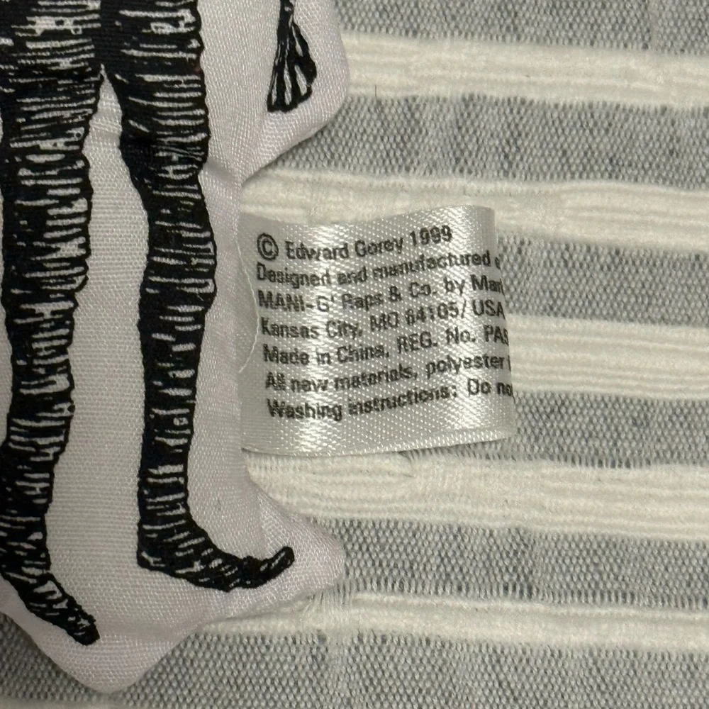 Two Edward Gorey Stuffed Ornaments - Picture 4 of 4